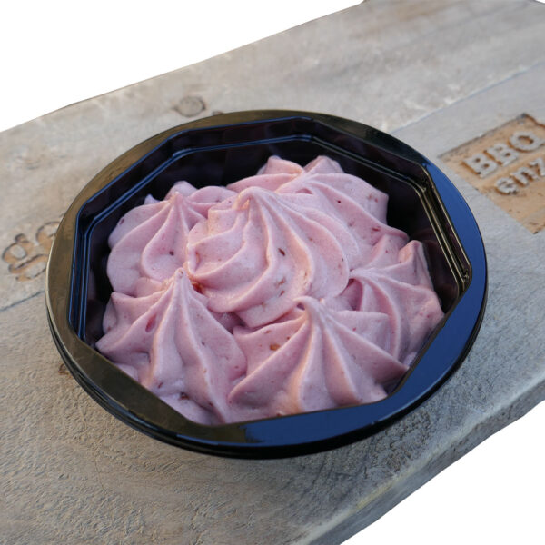Luchtige Aardbeiencreme met Witte Chocolade